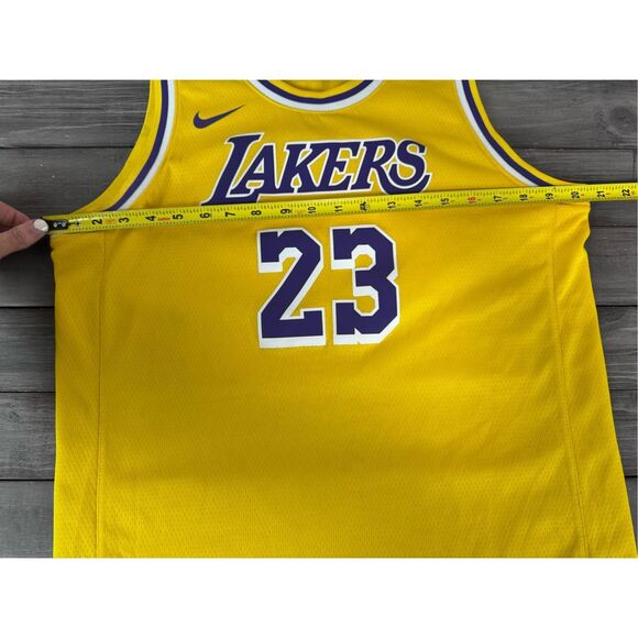 Nike Men's Los Angeles Lakers Lebron James Icon Edition Swingman Jersey Size Lar - Picture 8 of 12